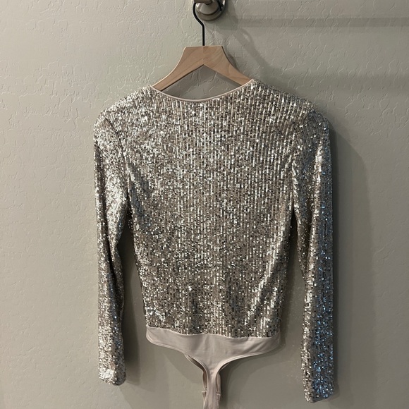 Express sequin thong bodysuit - Picture 4 of 8